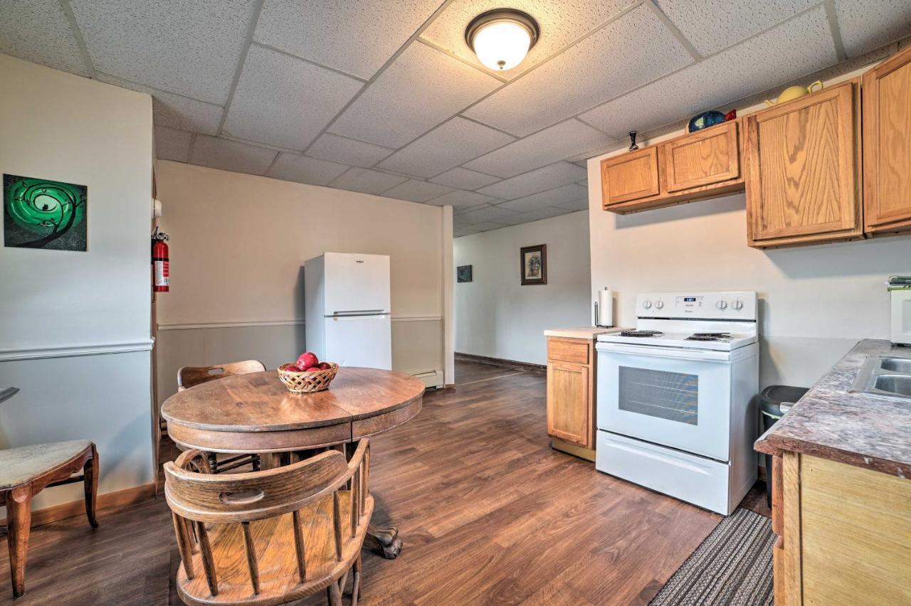 Walkable St Ignace Condo With Lake Huron Views Saint Ignace Bagian luar foto