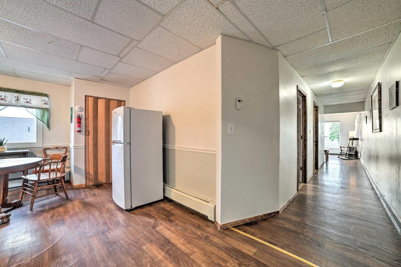 Walkable St Ignace Condo With Lake Huron Views Saint Ignace Bagian luar foto